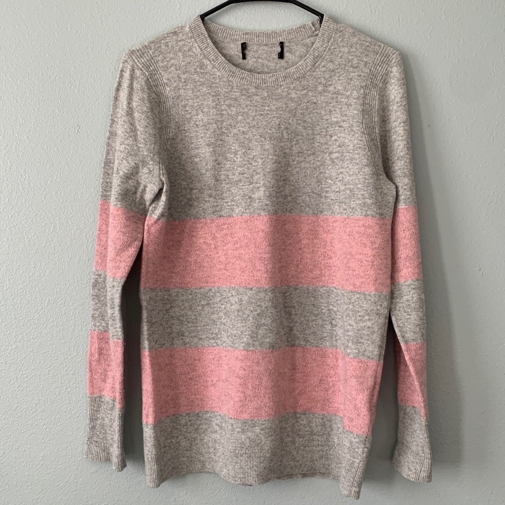 Gap wool and cashmere blend grey and pink striped pullover sweater!